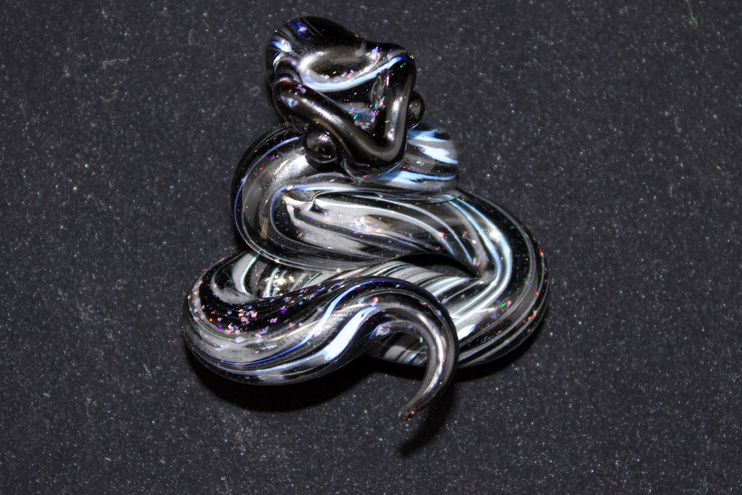 Gilyum - Aiuoto Collab Pendant