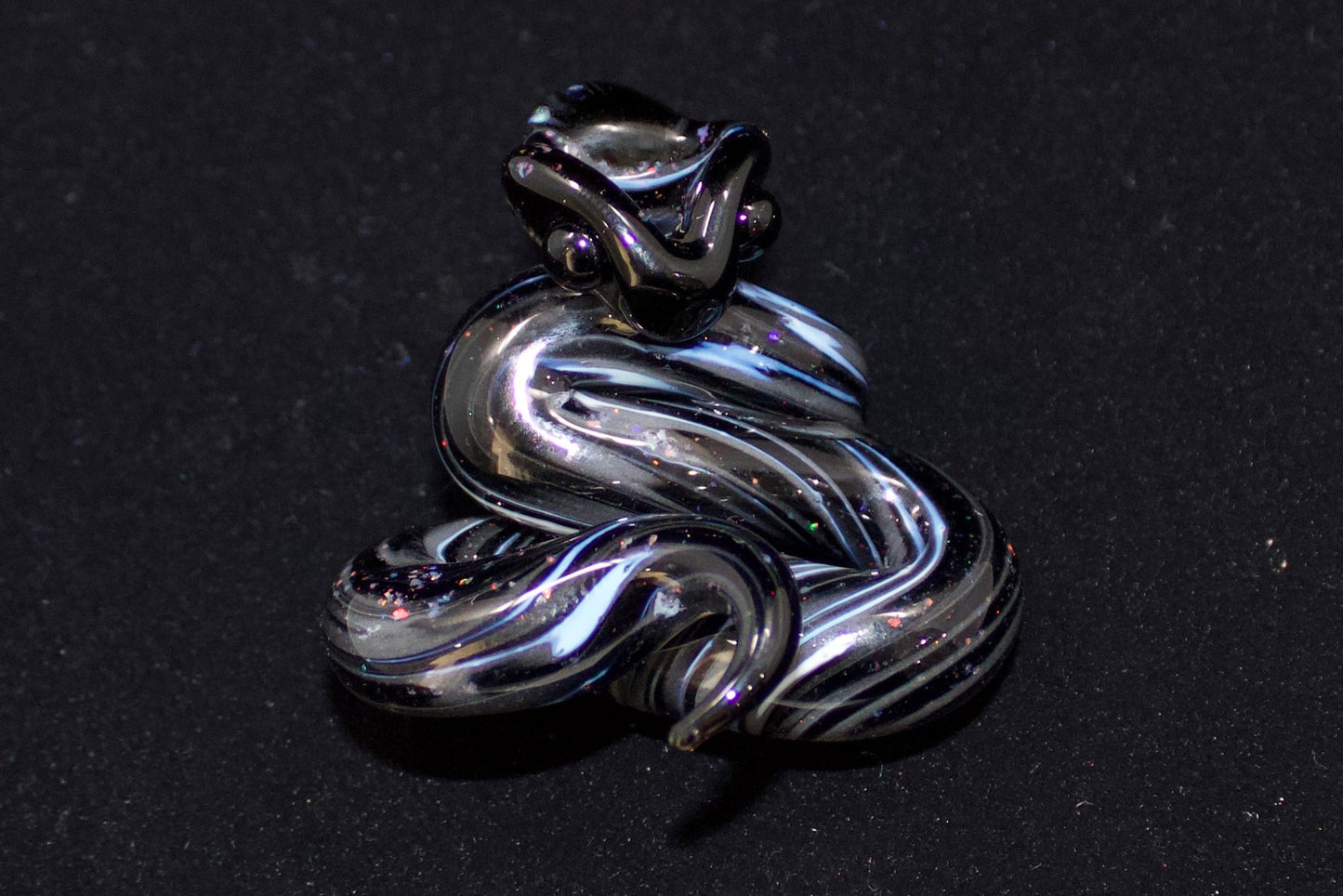 Gilyum - Aiuoto Collab Pendant
