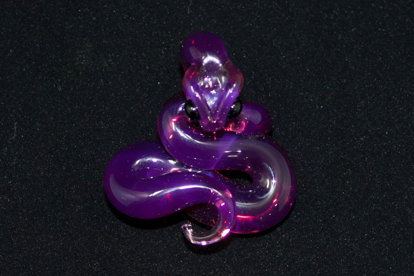 Gilyum - Standard Python Pendants