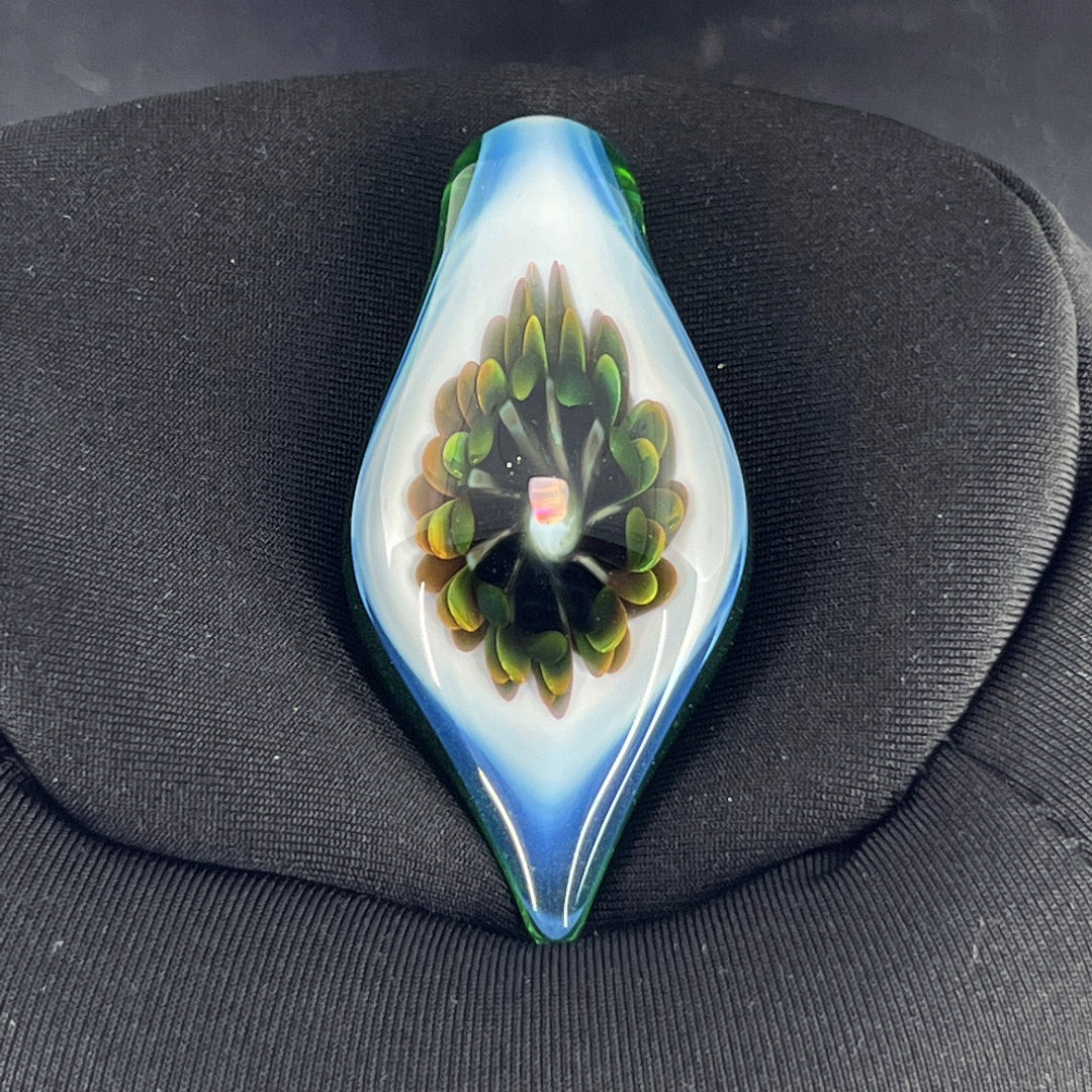 King_leo_glass - Shield Style Pendants