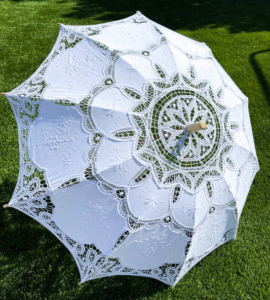 Cotton Victorian Lace and Fabric Parasol/Umbrella: White