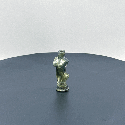 Tony Kazy - Lady Form Pivot Top